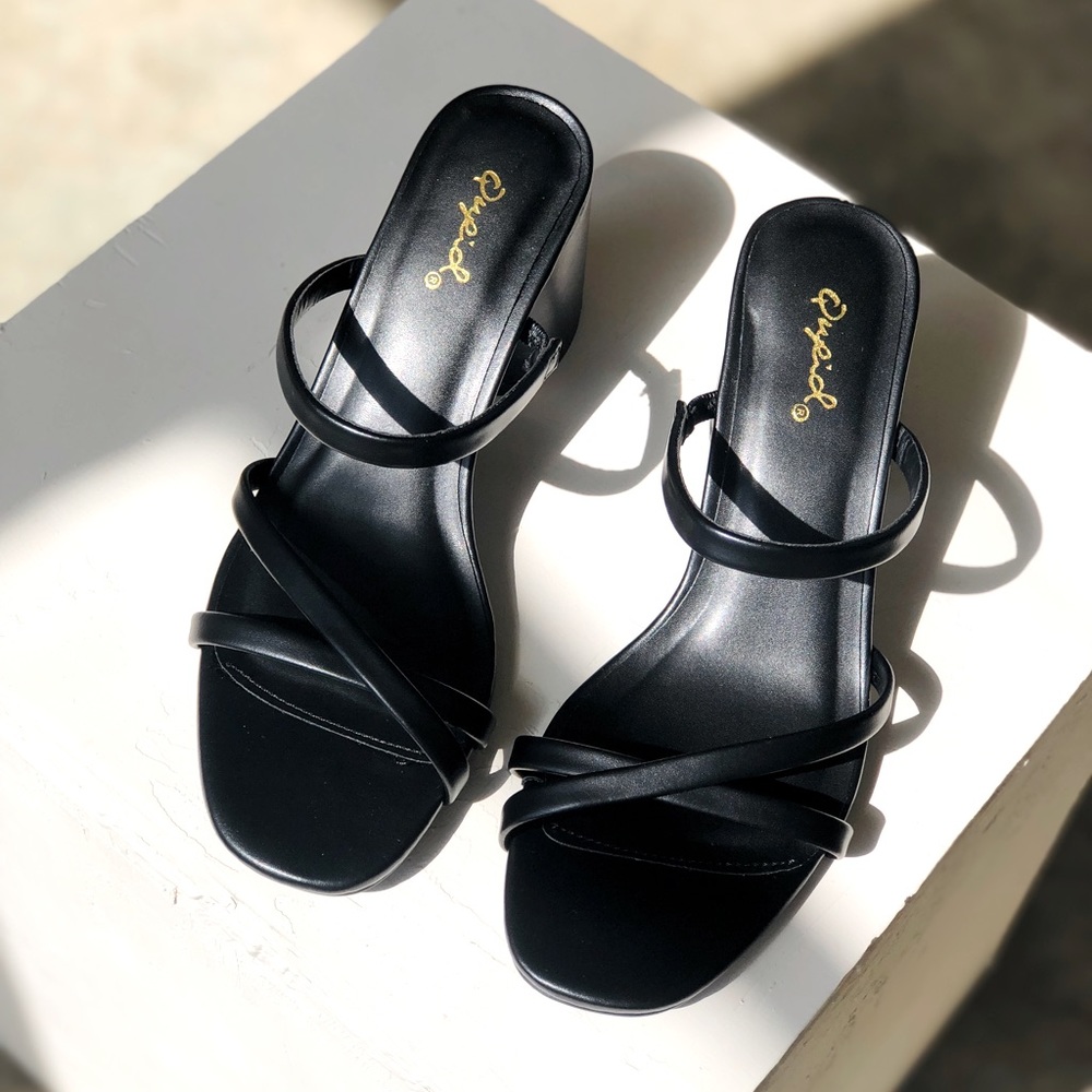 Khloe Strappy Heels Size 6